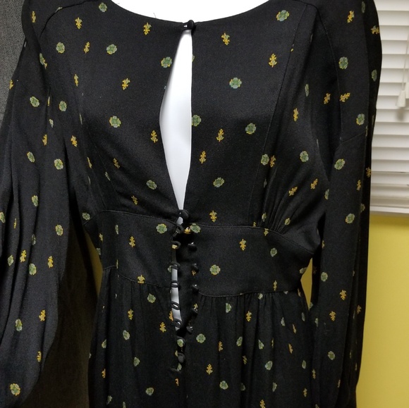 romper - Picture 4 of 8